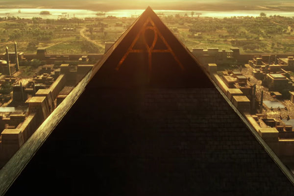 'X-Men: Apocalypse' pyramid
